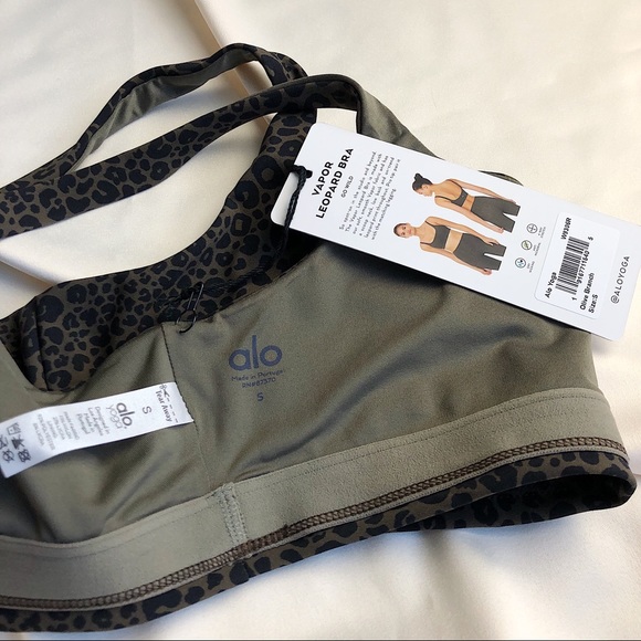 ALO - Vapor Leopard Bra - Picture 4 of 8